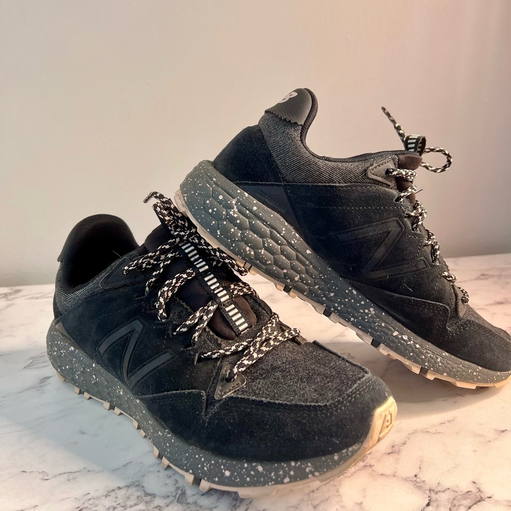 New Balance Fresh Foam CRAGTR all terrain. Size 9